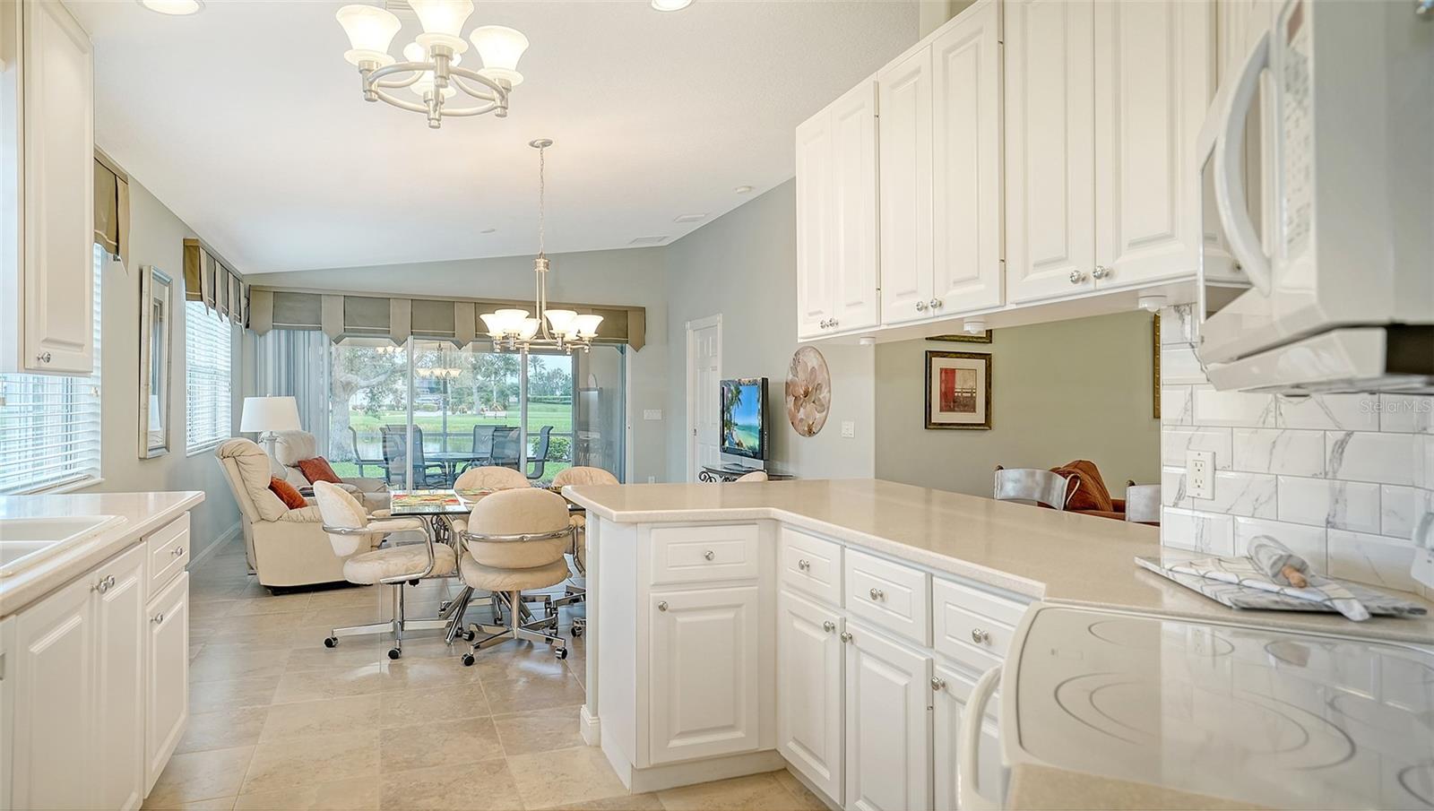 Image 12 of 88 For 6057 Erice Street