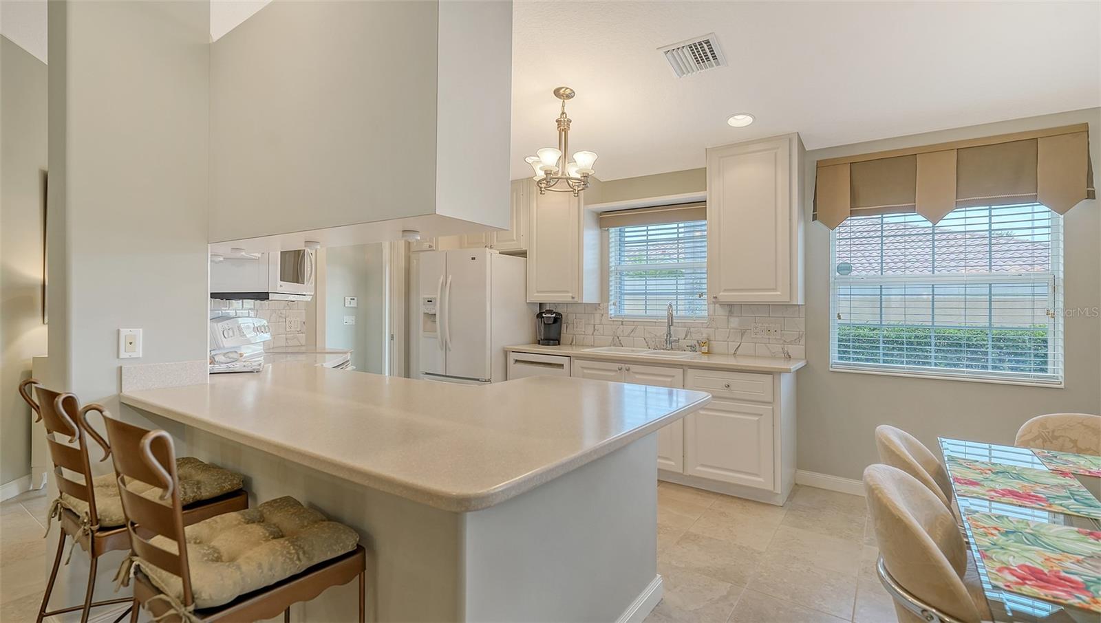 Image 15 of 88 For 6057 Erice Street
