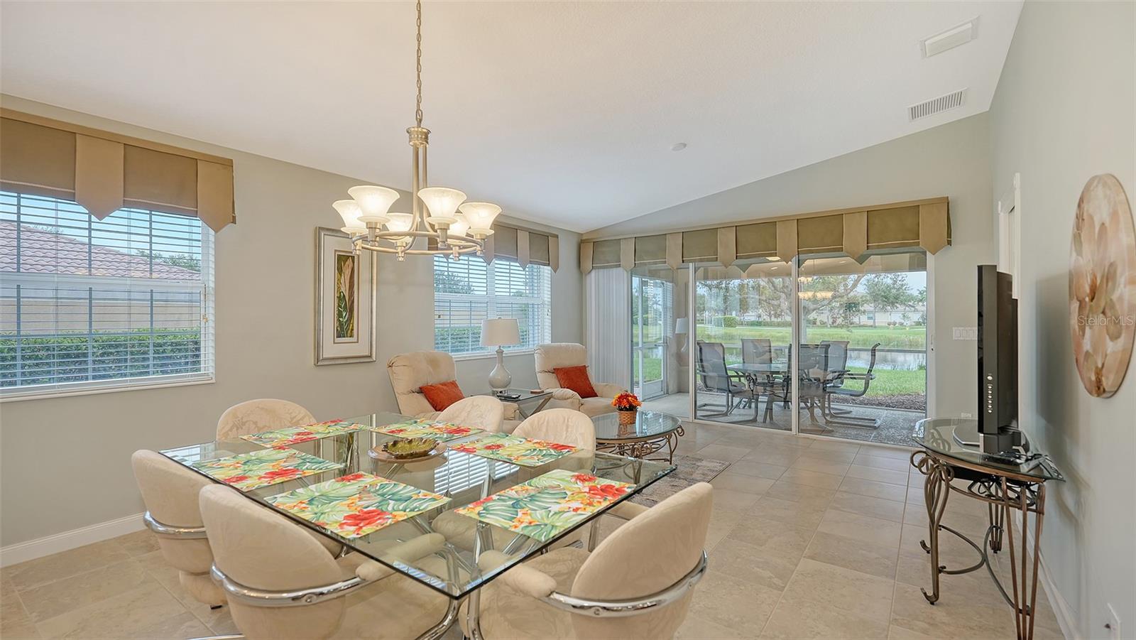 Image 16 of 88 For 6057 Erice Street