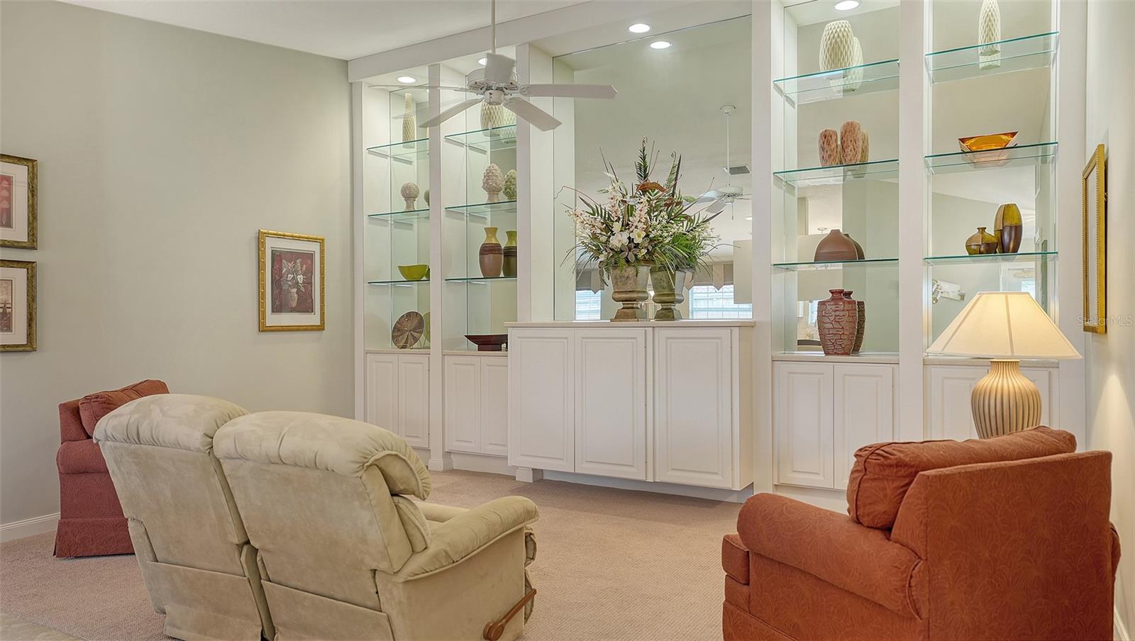 Image 9 of 88 For 6057 Erice Street