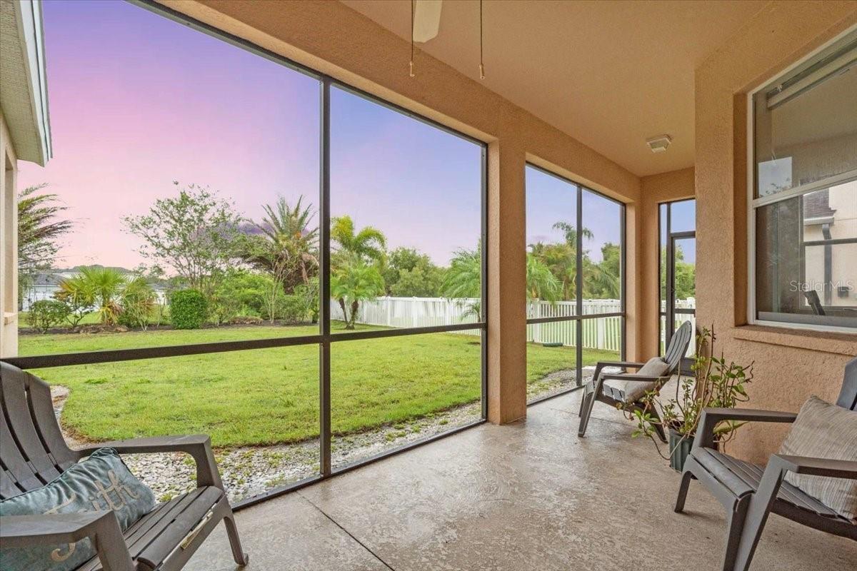 Image 16 of 18 For 15688 Lemon Fish Drive