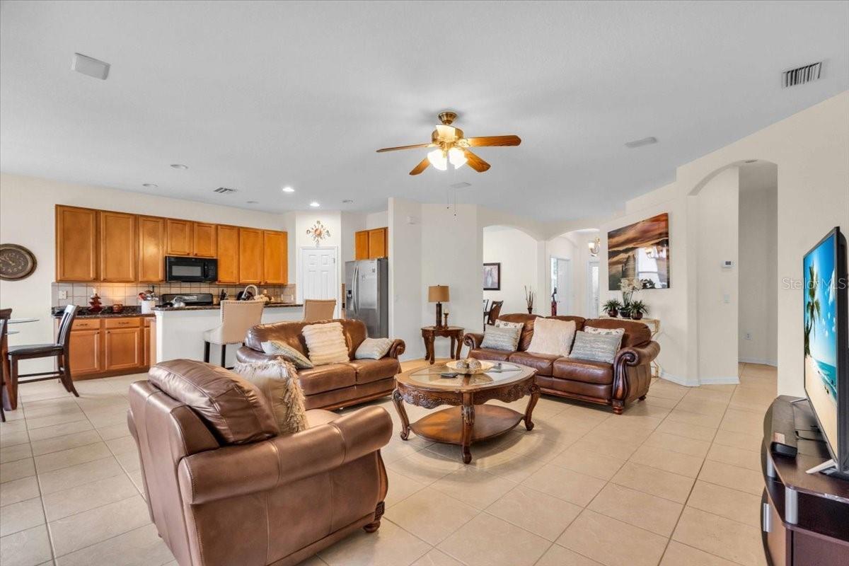 Image 2 of 18 For 15688 Lemon Fish Drive
