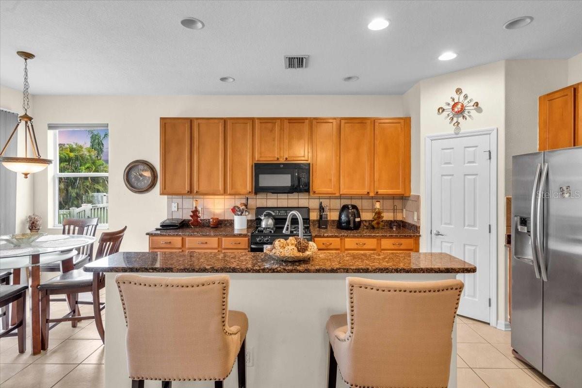 Image 7 of 18 For 15688 Lemon Fish Drive