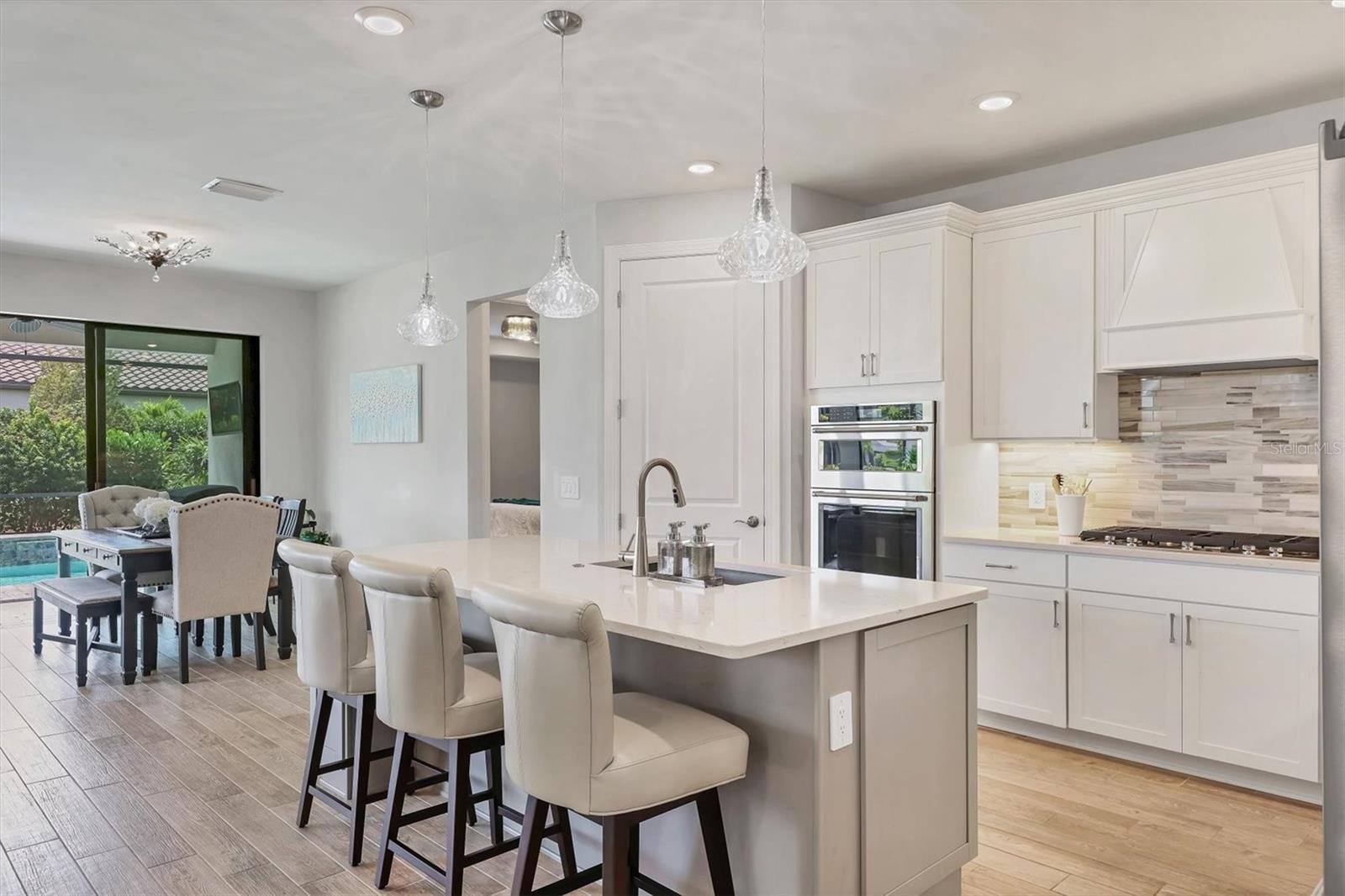 Image 13 of 74 For 17910 Waterville Place