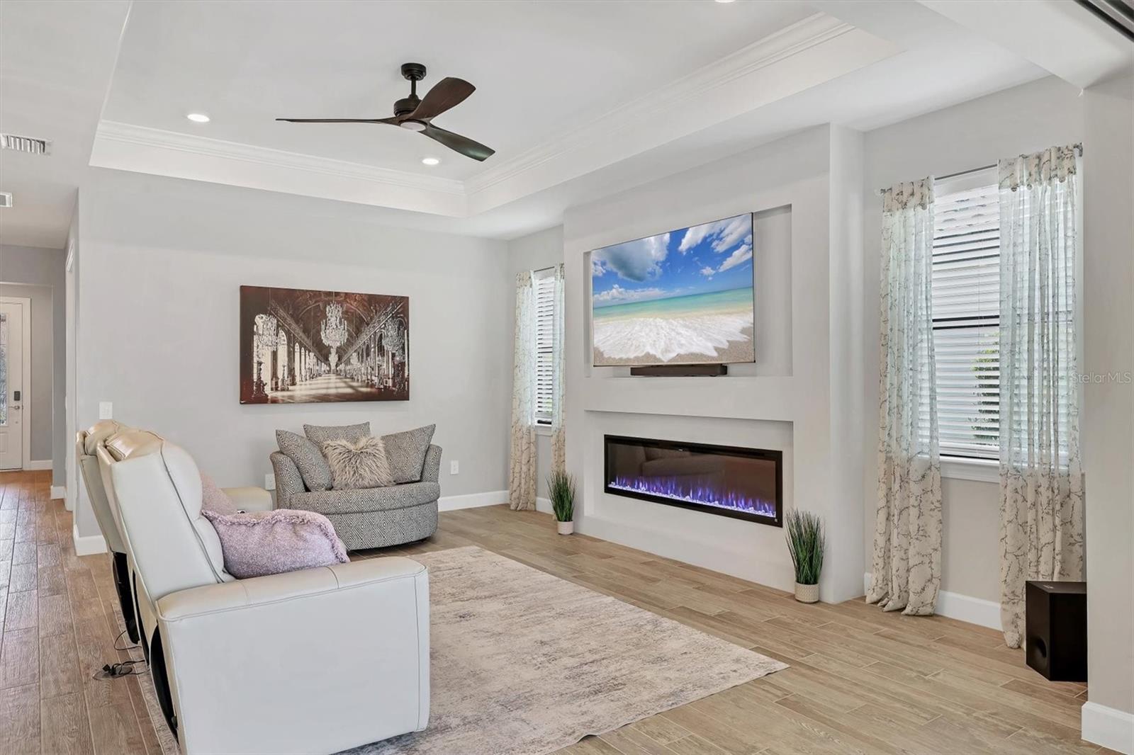 Image 9 of 74 For 17910 Waterville Place