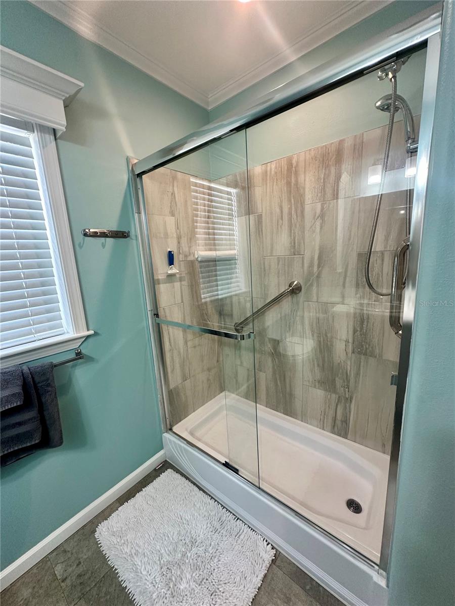 Image 10 of 42 For 2018 Florida Boulevard