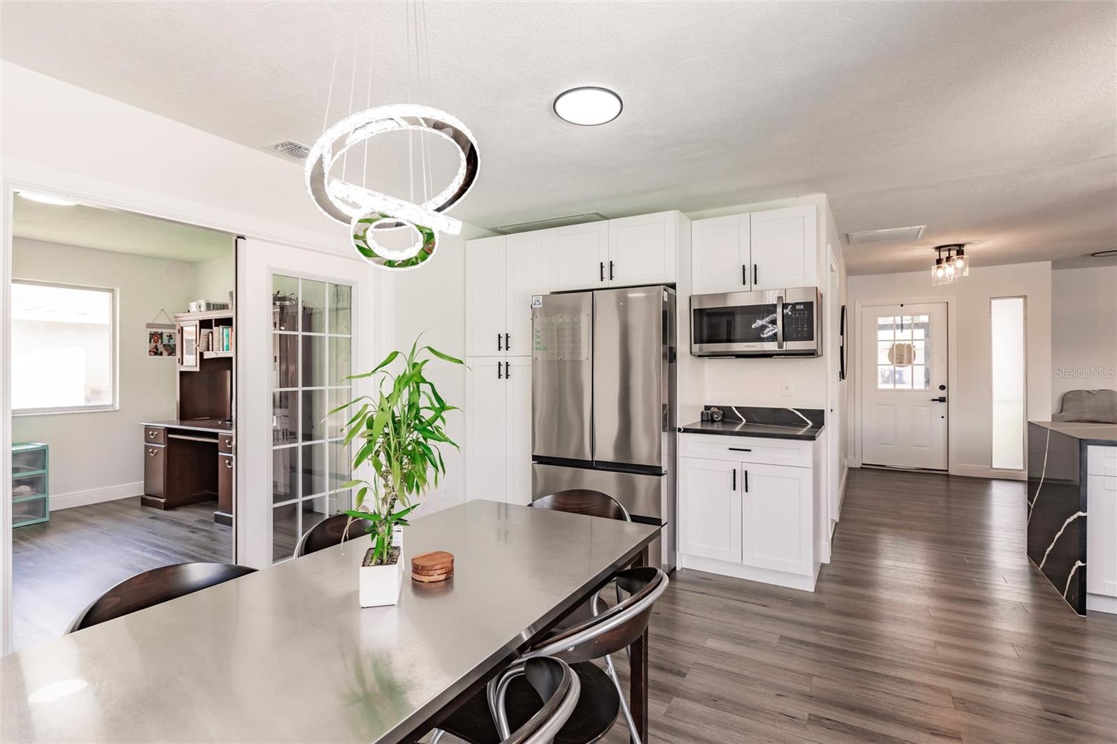 Image 20 of 57 For 5913 Untermeyer Court
