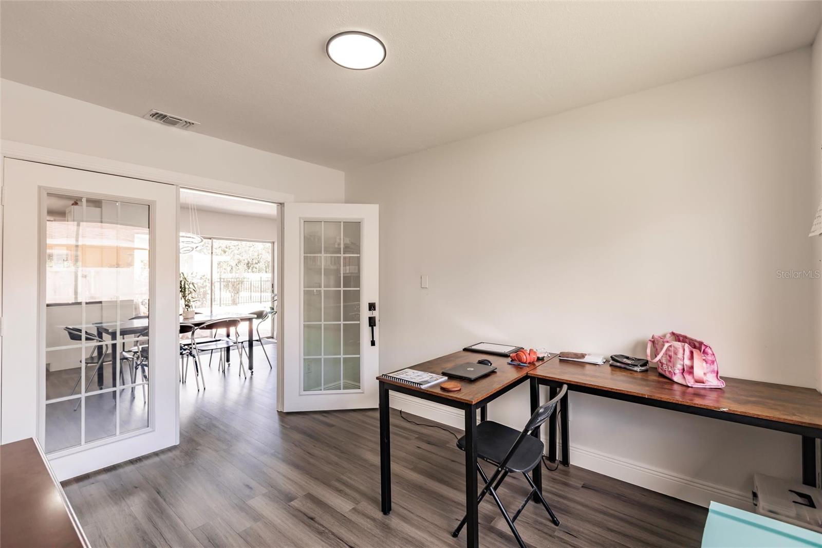 Image 30 of 57 For 5913 Untermeyer Court