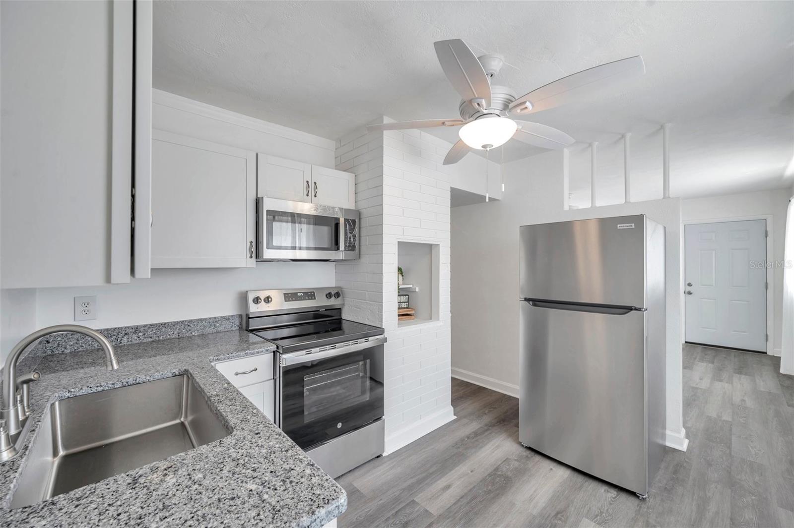 Image 5 of 15 For 5214 11th Avenue S