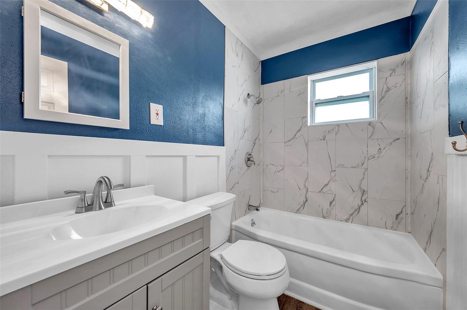 Image 7 of 15 For 5214 11th Avenue S