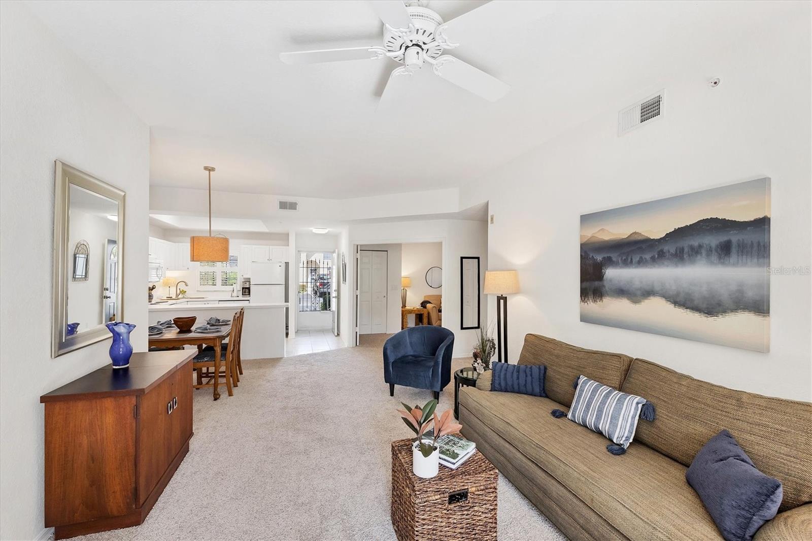 Image 8 of 44 For 8335 Glenrose Way 1513