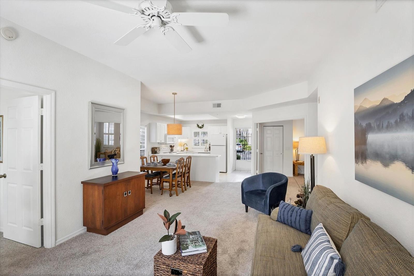 Image 9 of 44 For 8335 Glenrose Way 1513