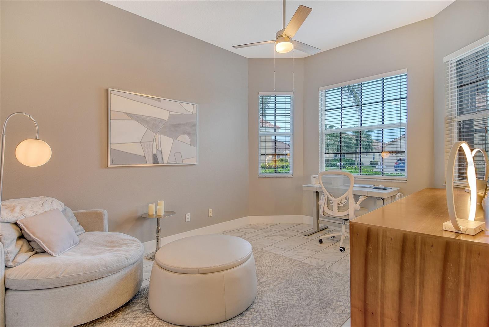 Image 13 of 30 For 5162 Highbury Circle