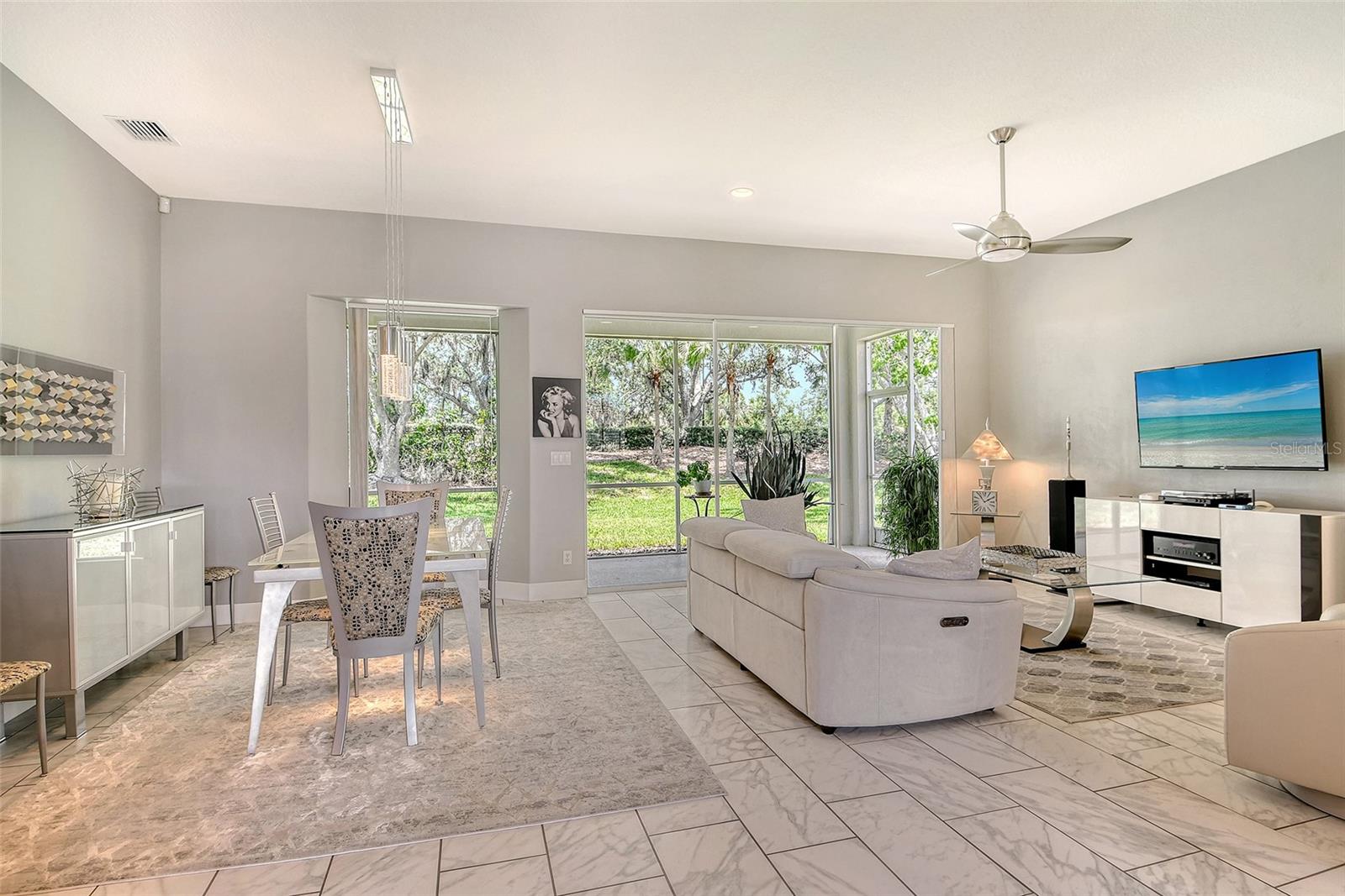 Image 2 of 30 For 5162 Highbury Circle