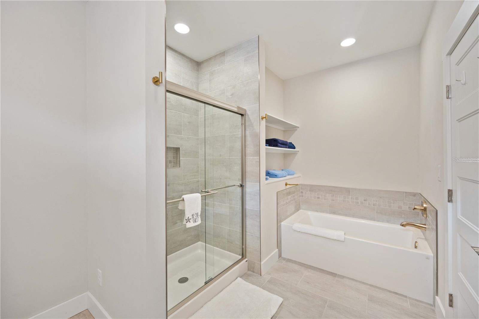 Image 24 of 46 For 1623 8th Avenue W