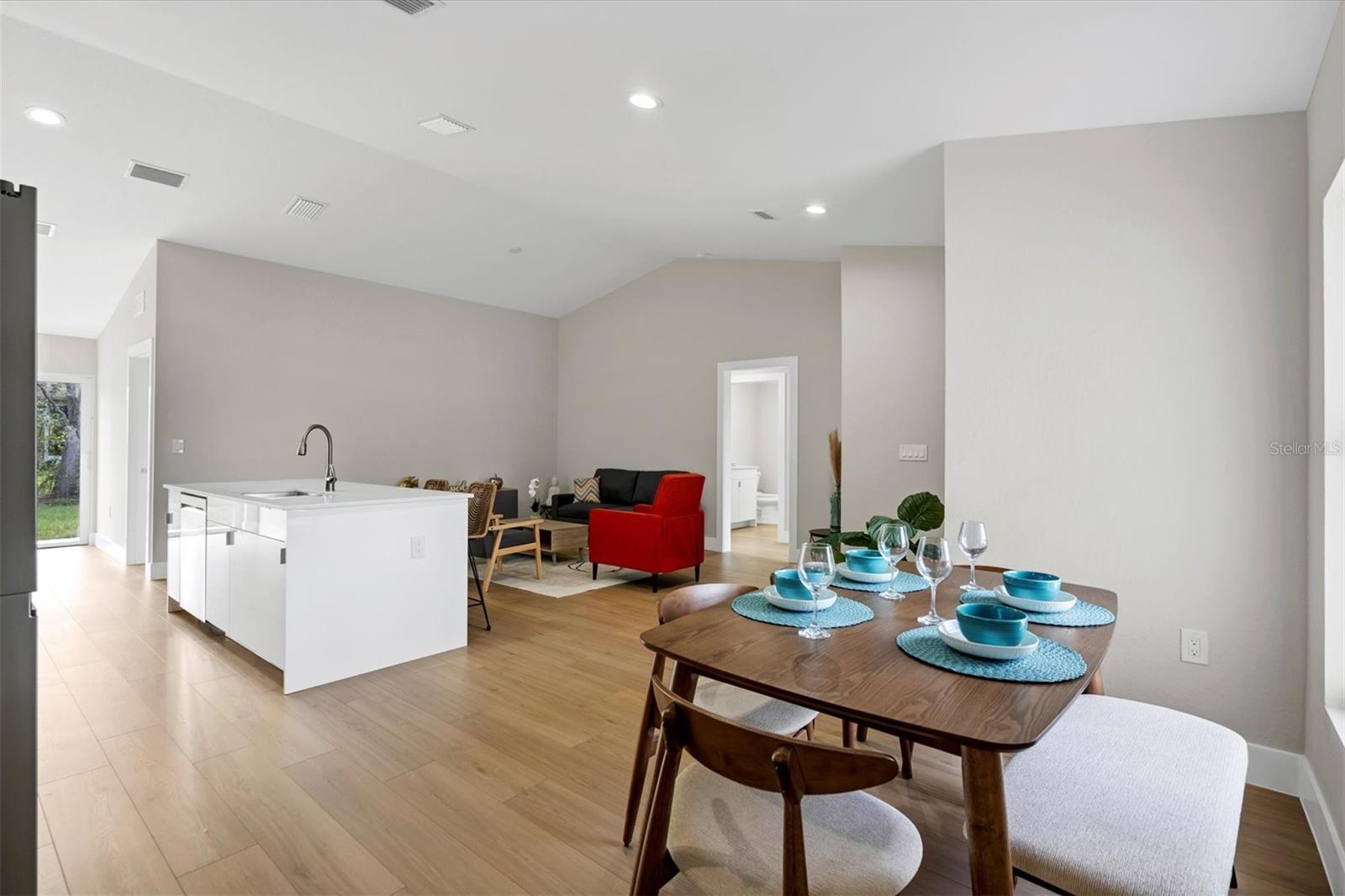 Image 12 of 24 For 2703 Carmelia Street