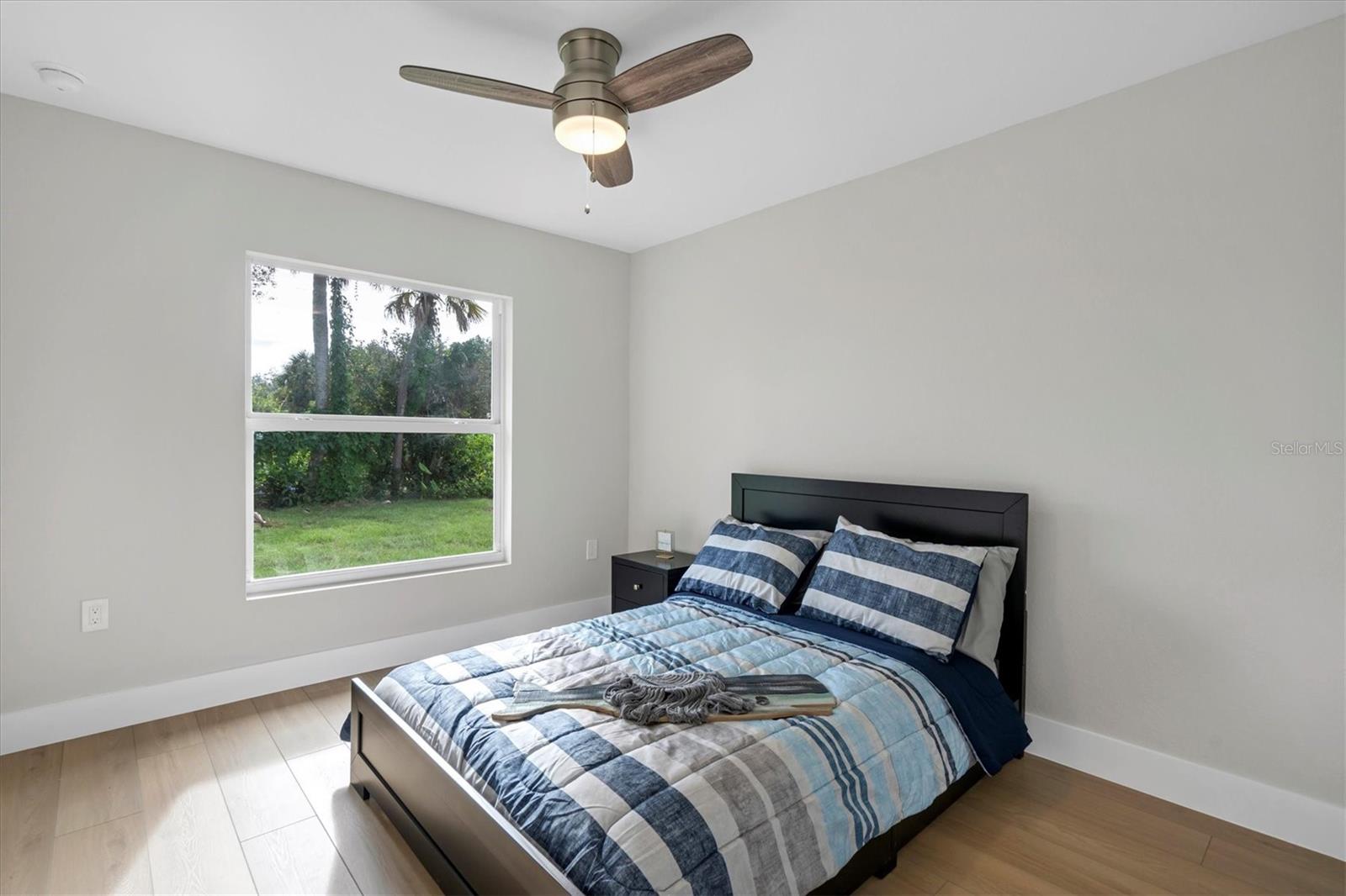 Image 17 of 24 For 2703 Carmelia Street