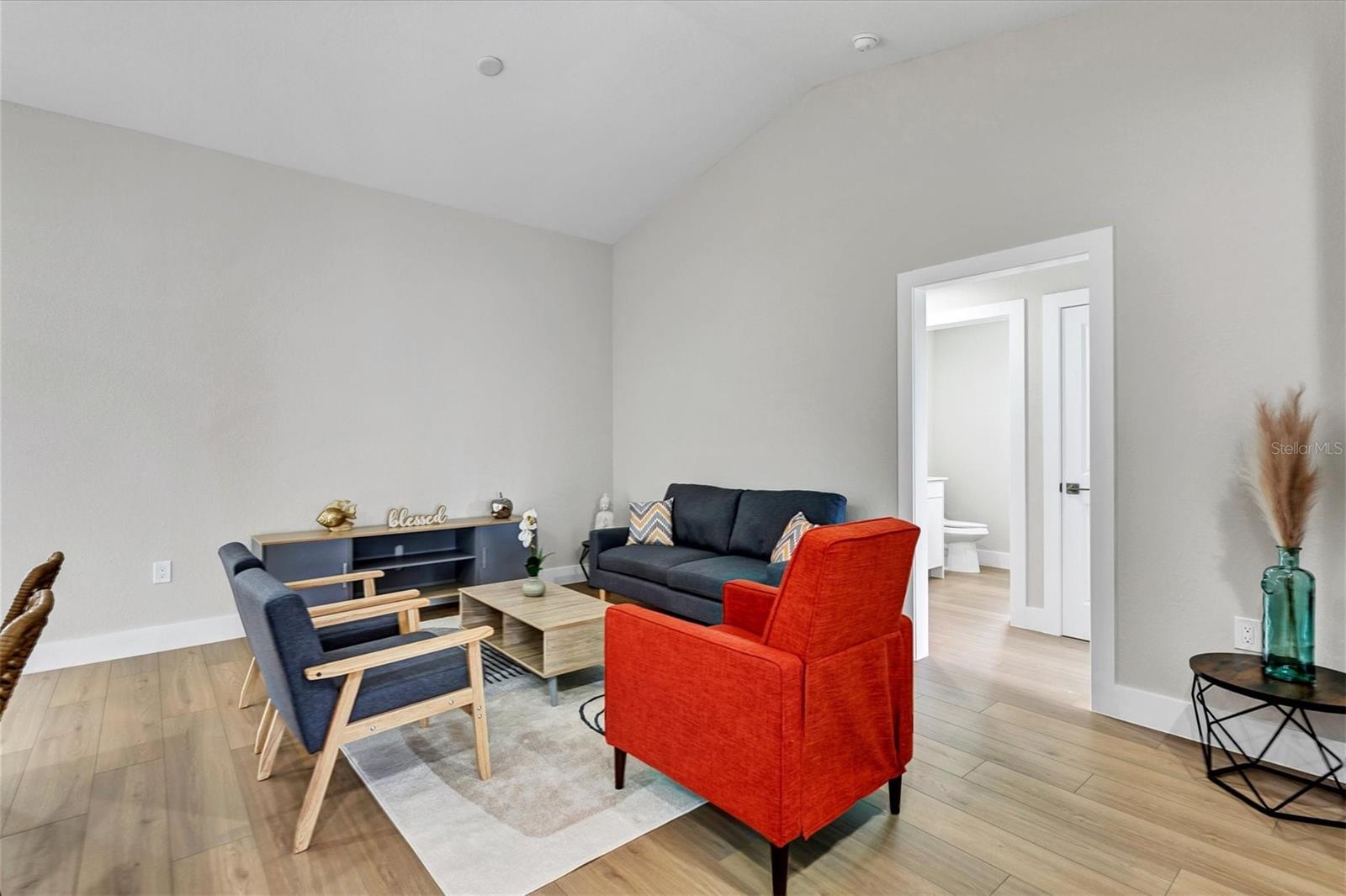 Image 7 of 24 For 2703 Carmelia Street