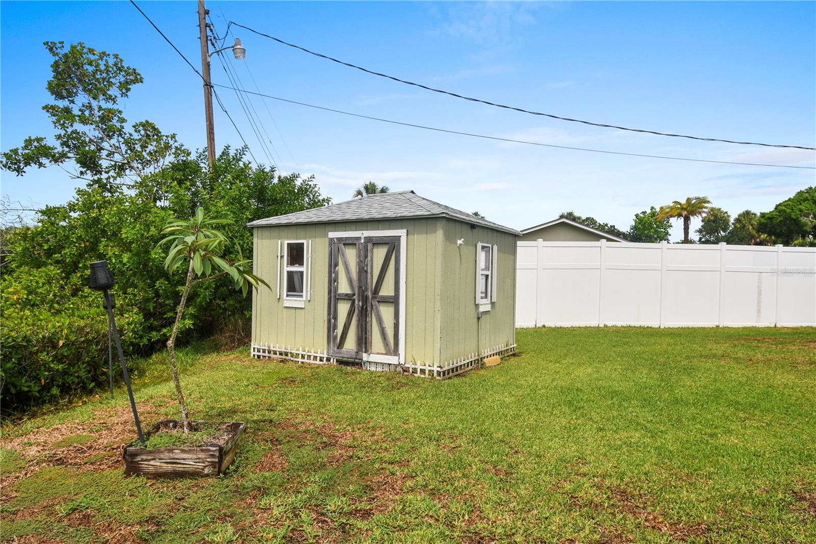 Image 34 of 87 For 354 Willow Lane