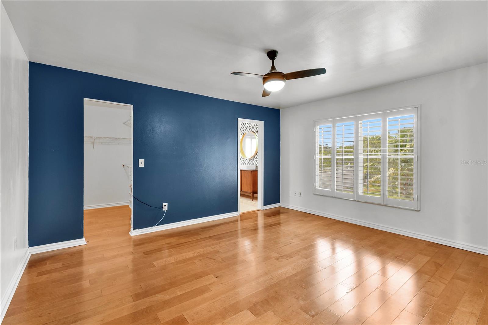 Image 41 of 87 For 354 Willow Lane