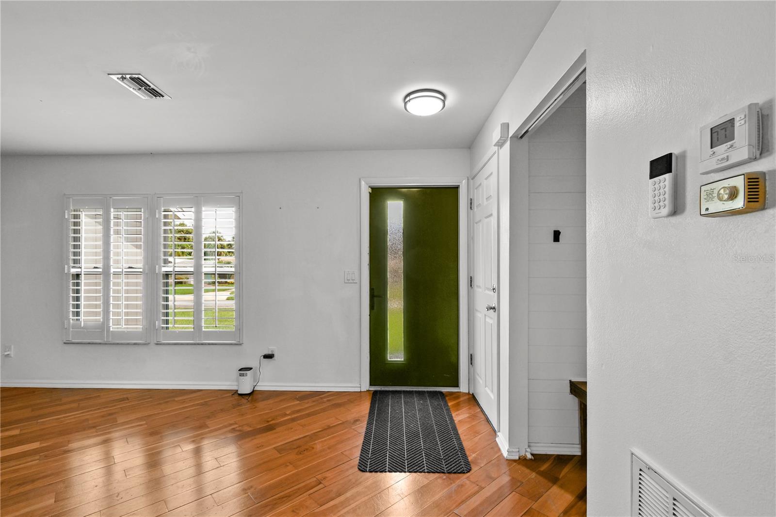 Image 78 of 87 For 354 Willow Lane
