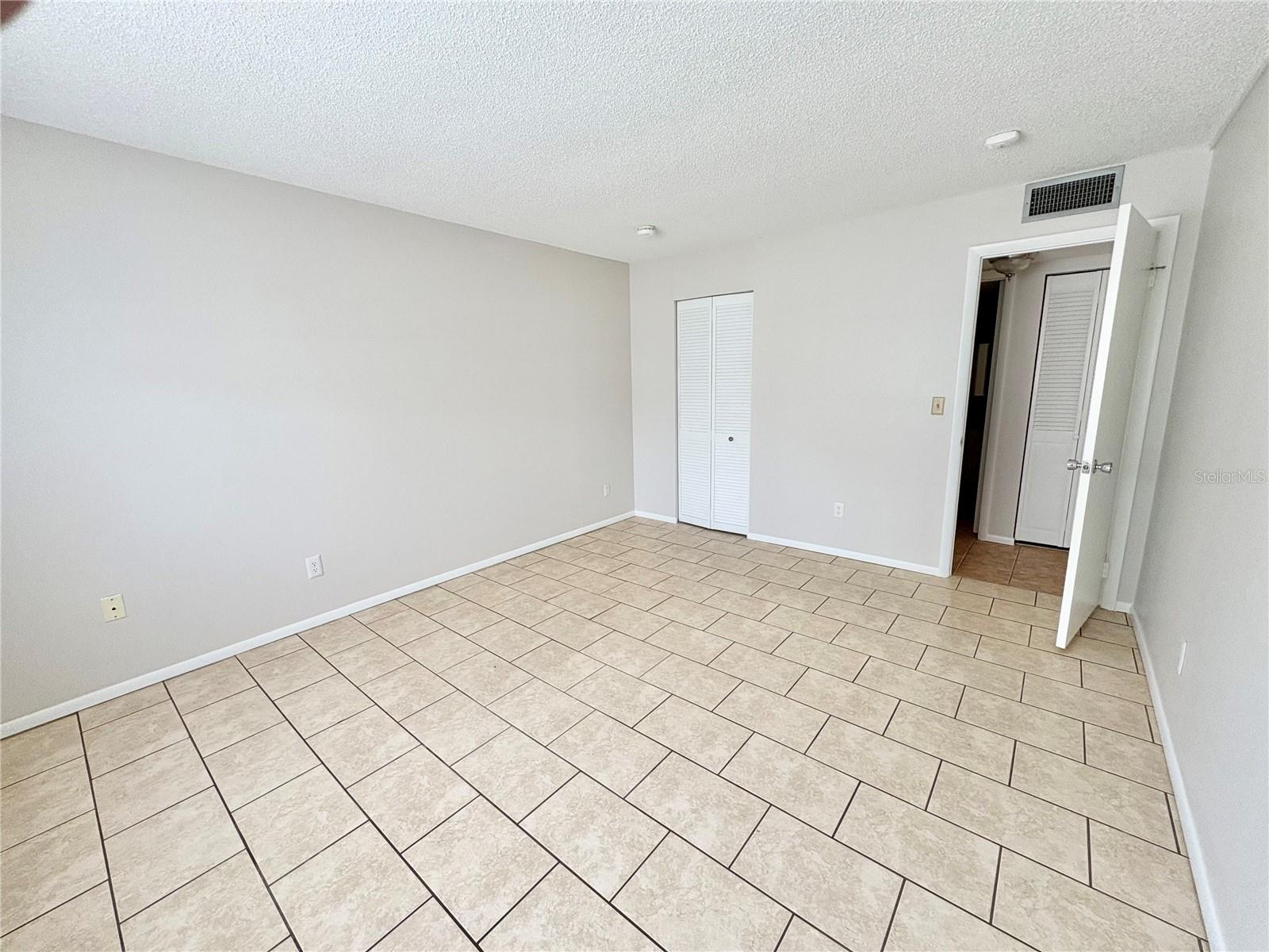 Image 10 of 23 For 519 Albee Farm Road 101