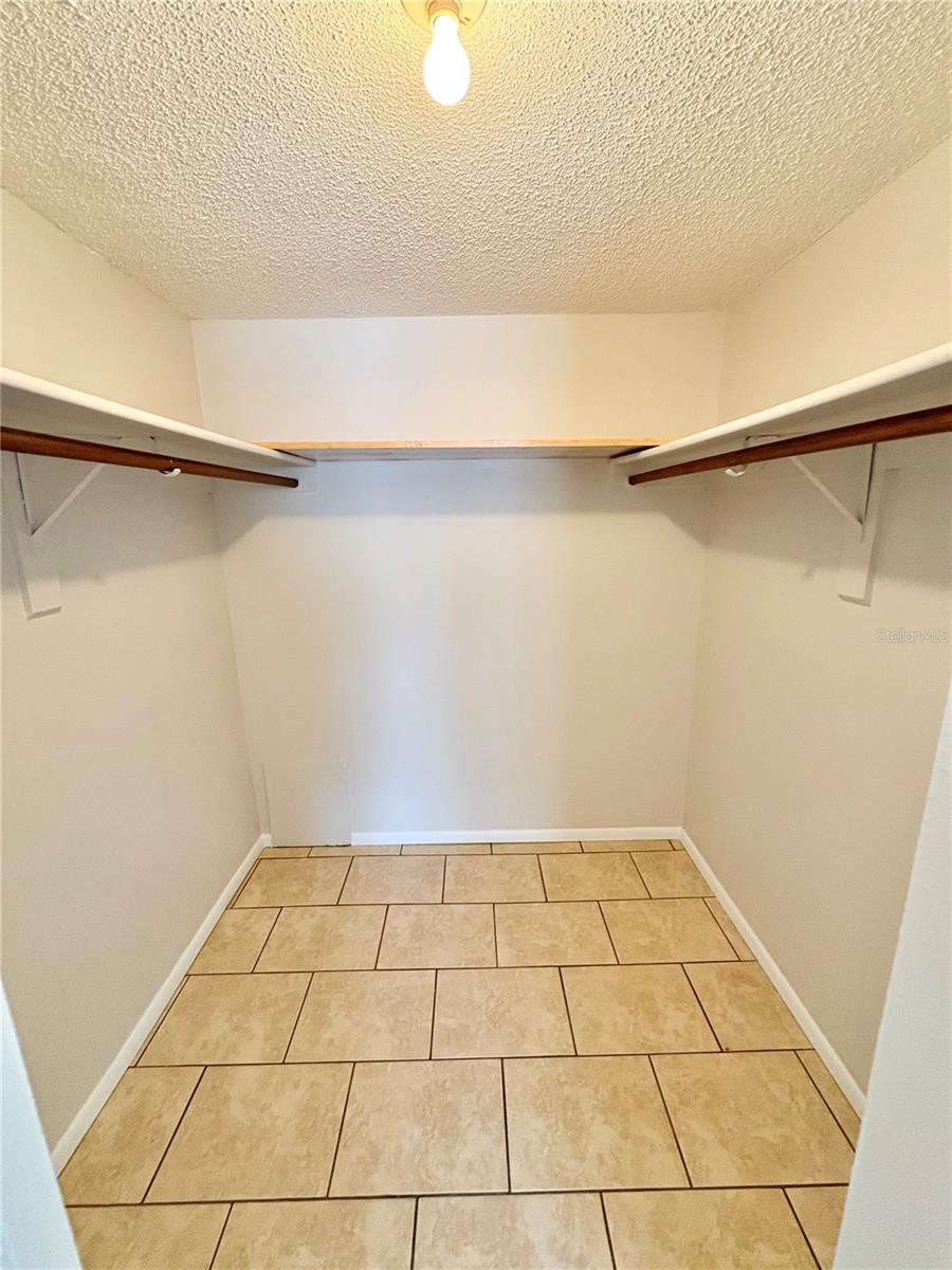 Image 11 of 23 For 519 Albee Farm Road 101