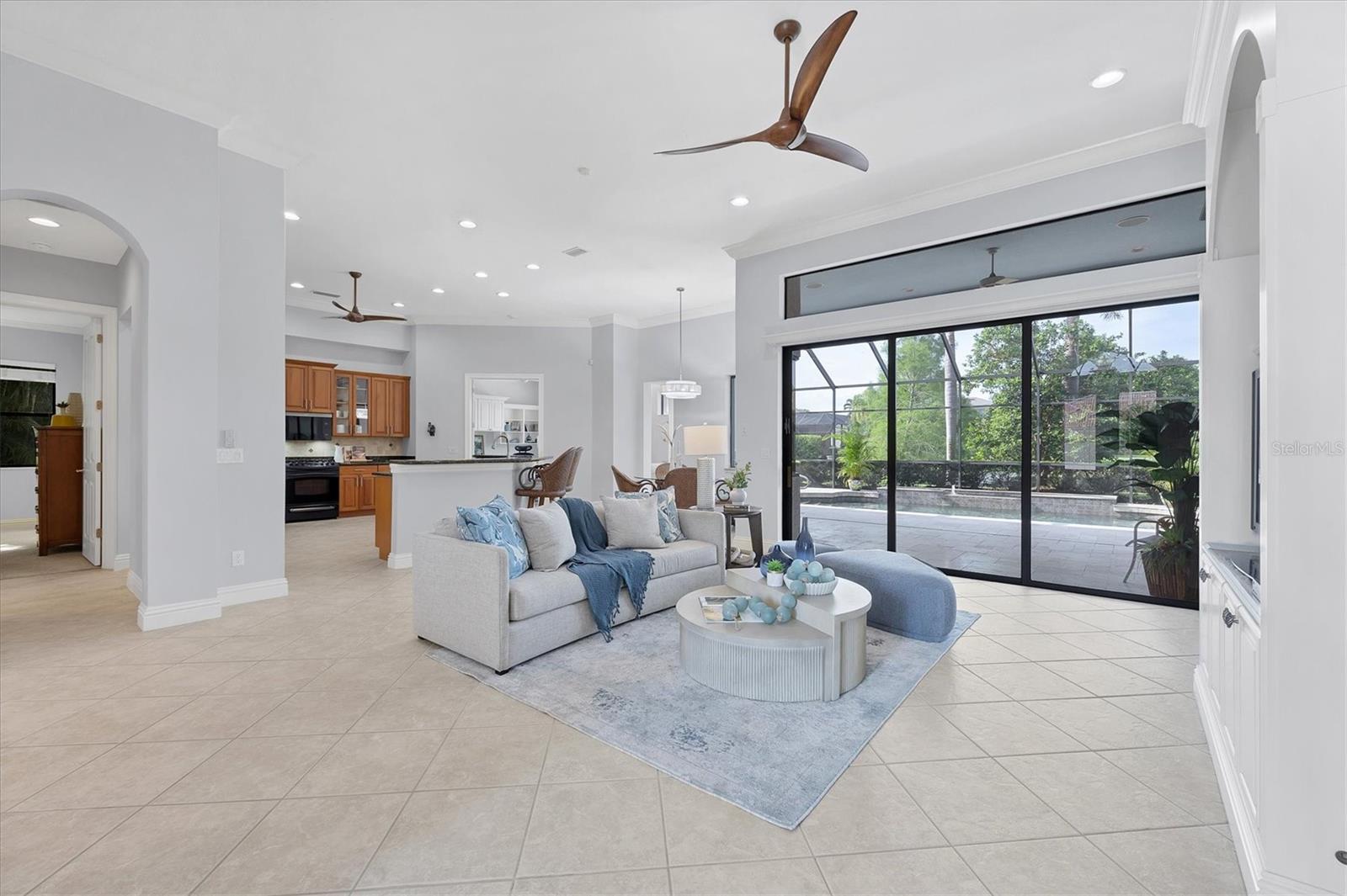 Image 10 of 60 For 13818 Milan Terrace