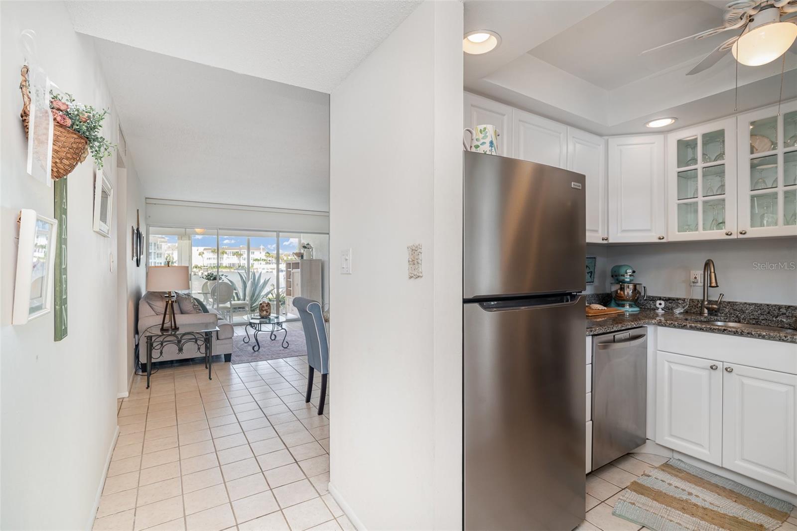 Image 6 of 28 For 4350 Chatham Drive E106