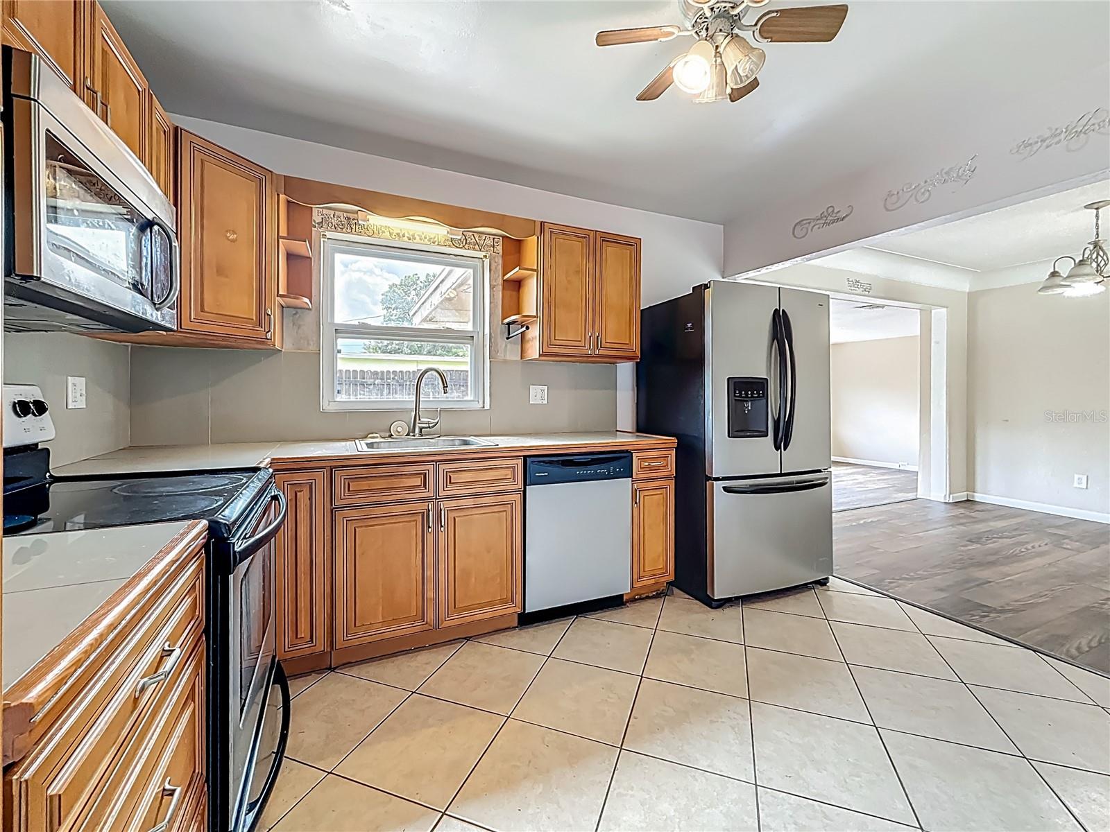 Image 10 of 71 For 1700 63rd Street N