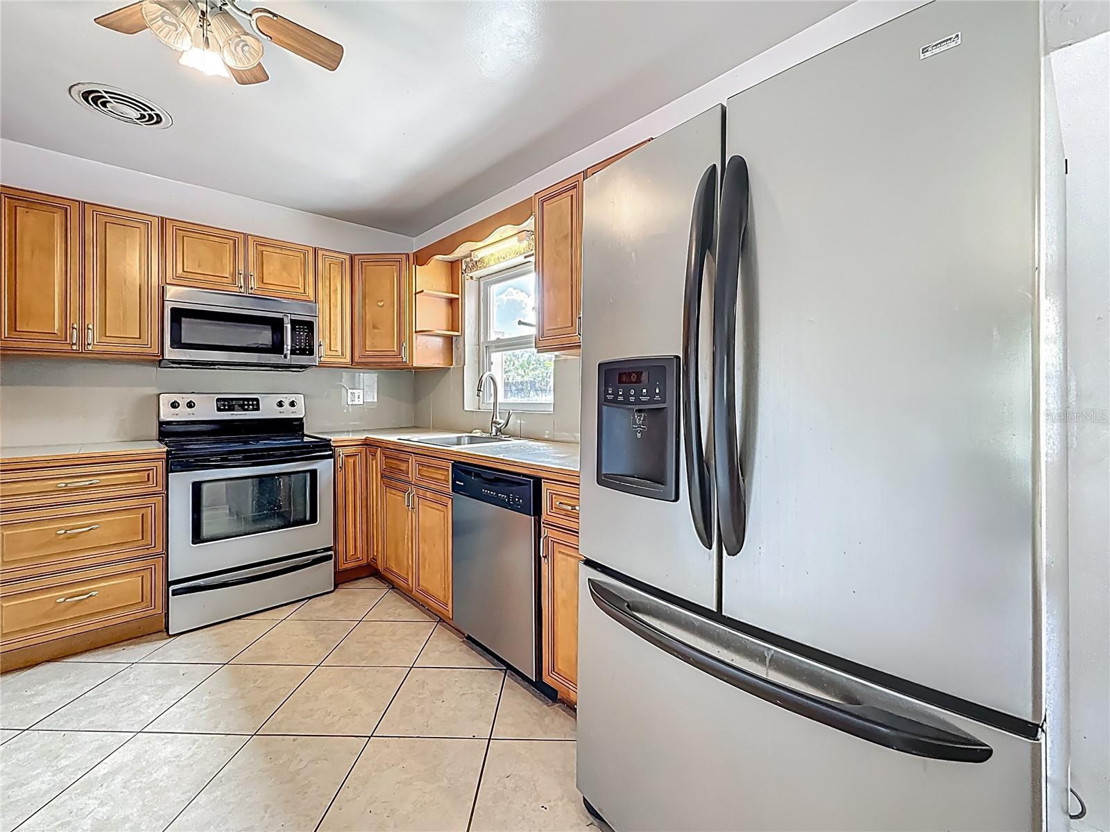 Image 14 of 71 For 1700 63rd Street N