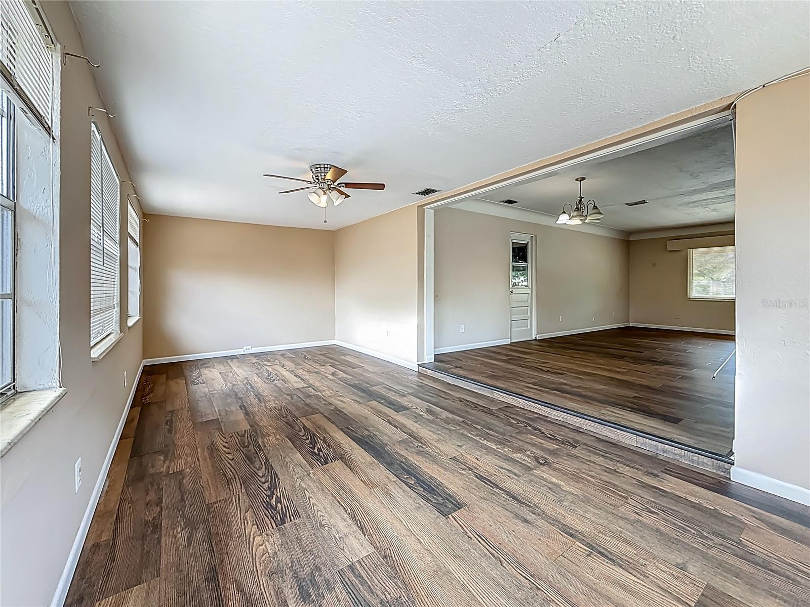 Image 17 of 71 For 1700 63rd Street N