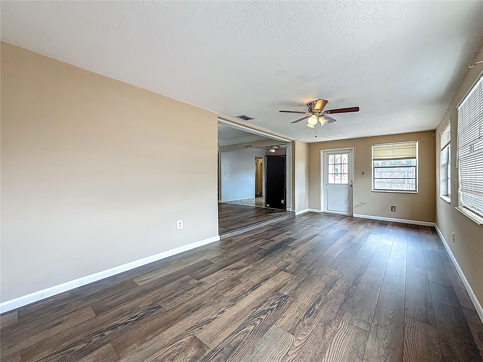 Image 20 of 71 For 1700 63rd Street N