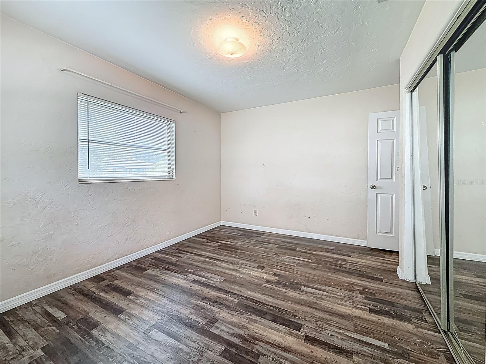 Image 26 of 71 For 1700 63rd Street N