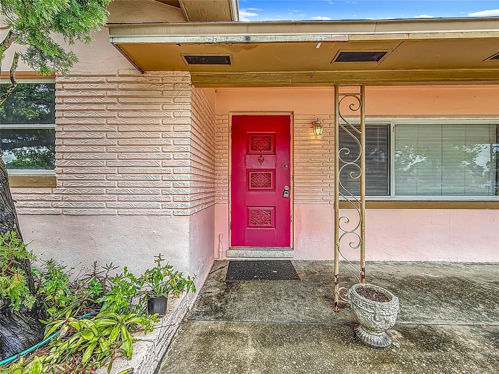 Image 3 of 71 For 1700 63rd Street N