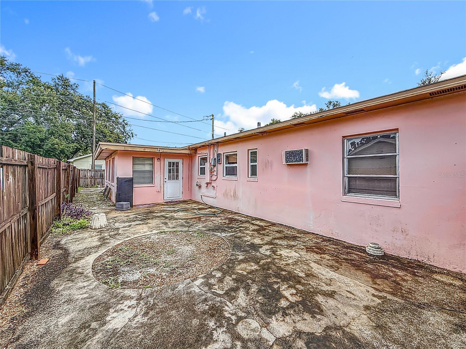 Image 44 of 71 For 1700 63rd Street N