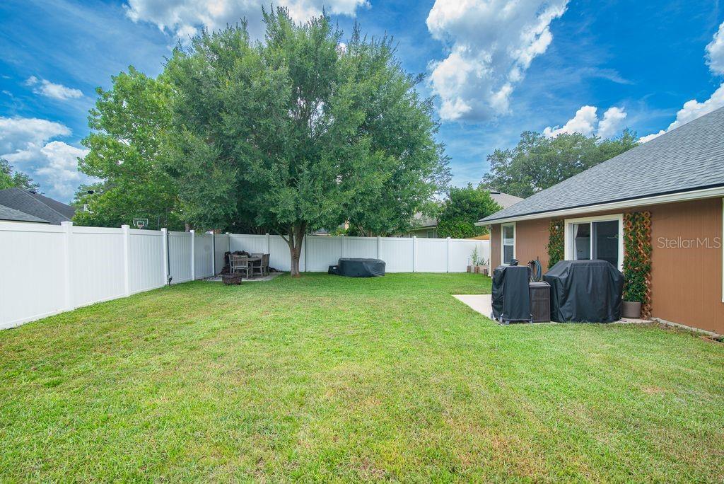 Image 31 of 41 For 572 Sparrow Branch Circle