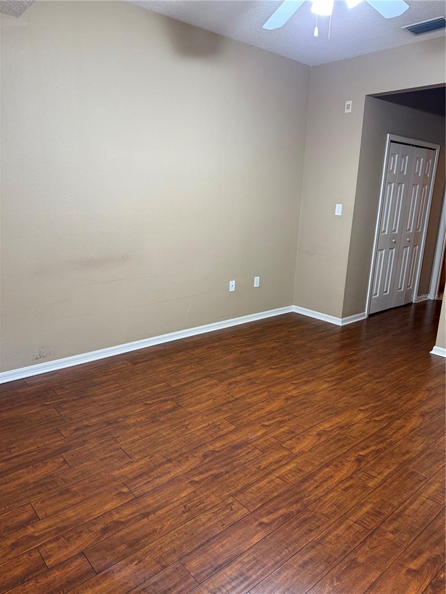 Image 7 of 16 For 3403 Parkridge Circle 20