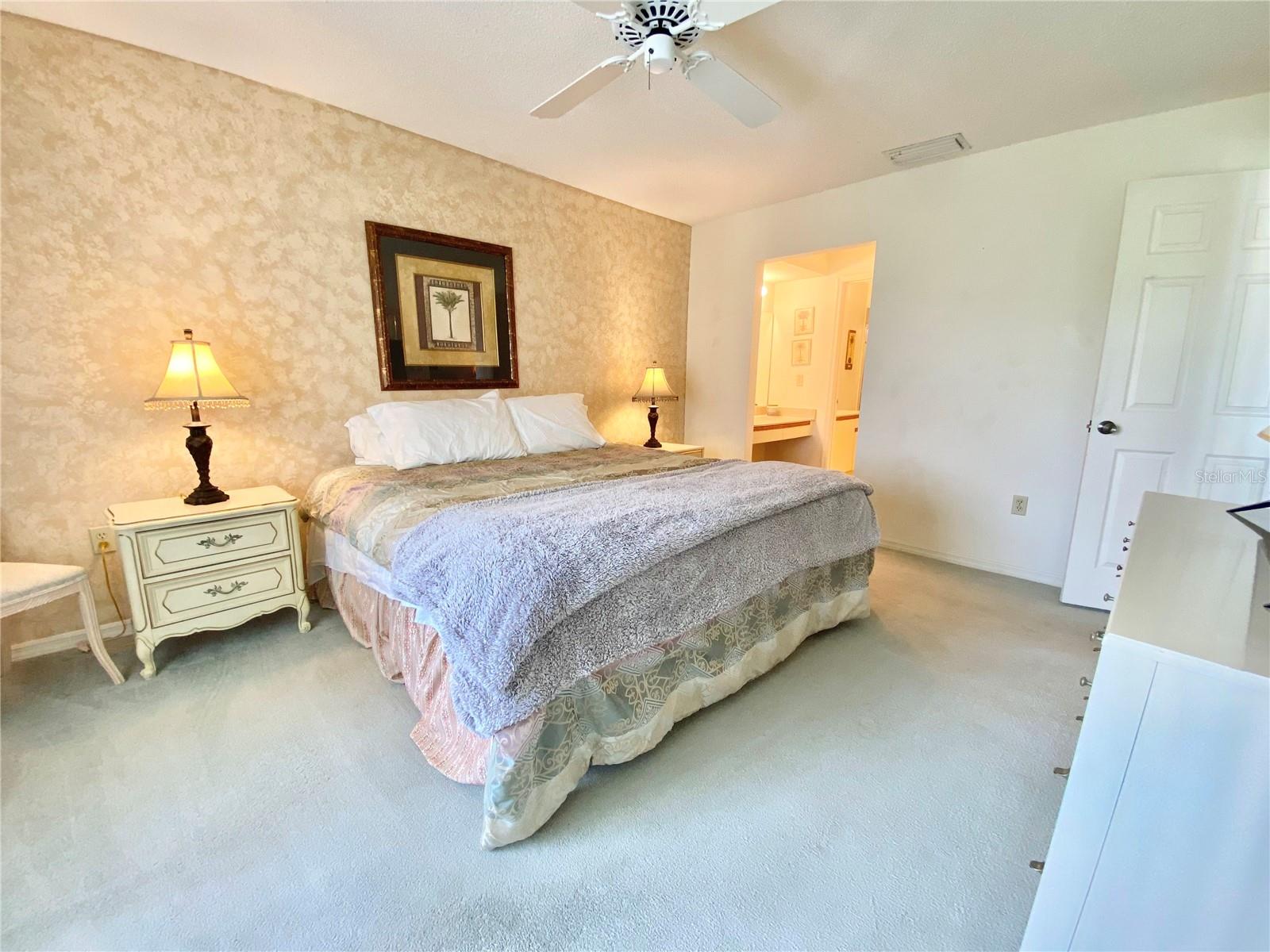 Image 13 of 23 For 6211 Timber Lake Drive B6