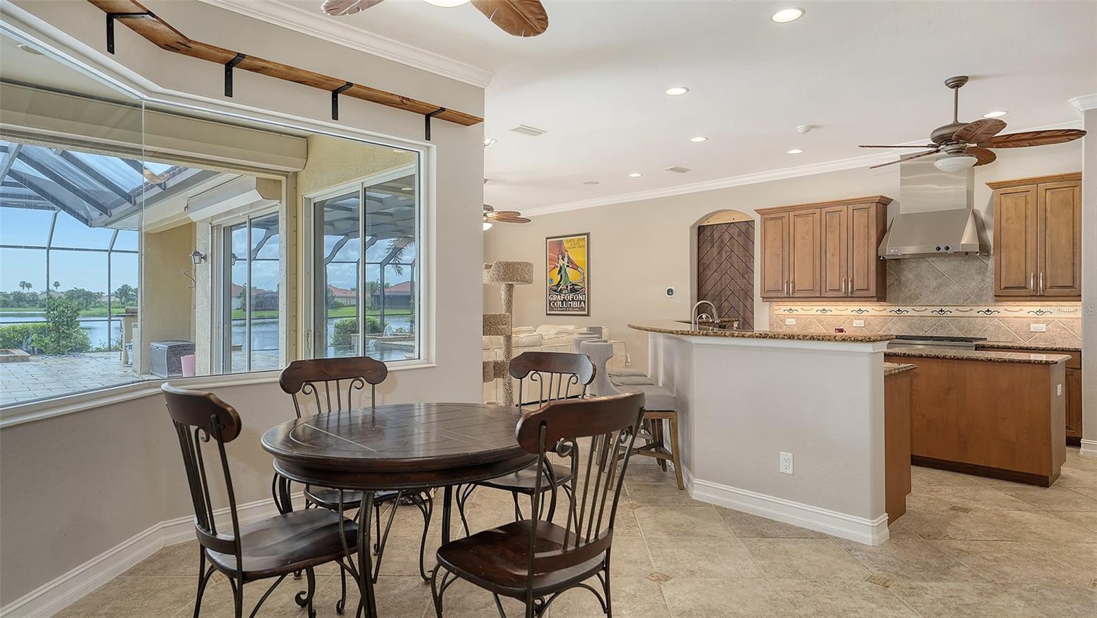 Image 19 of 100 For 242 Pesaro Drive
