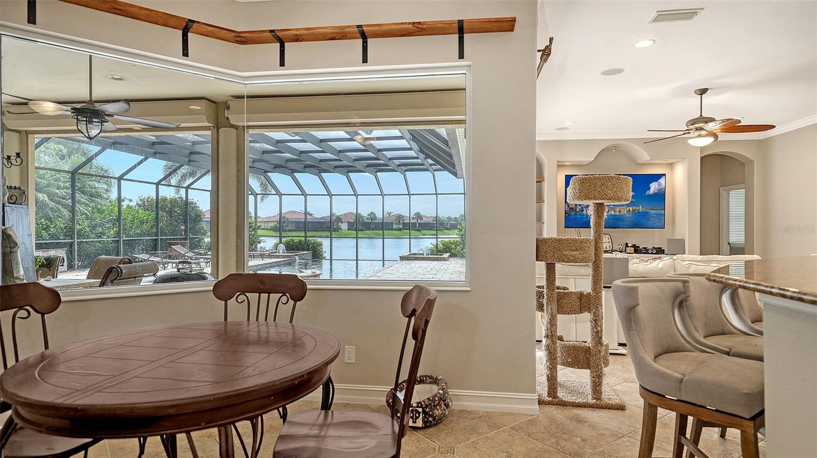 Image 20 of 100 For 242 Pesaro Drive