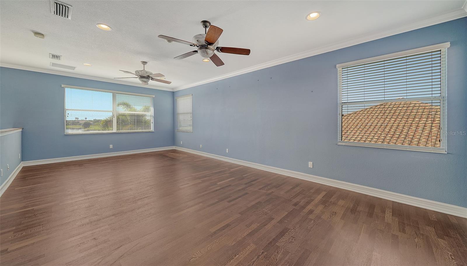 Image 47 of 100 For 242 Pesaro Drive