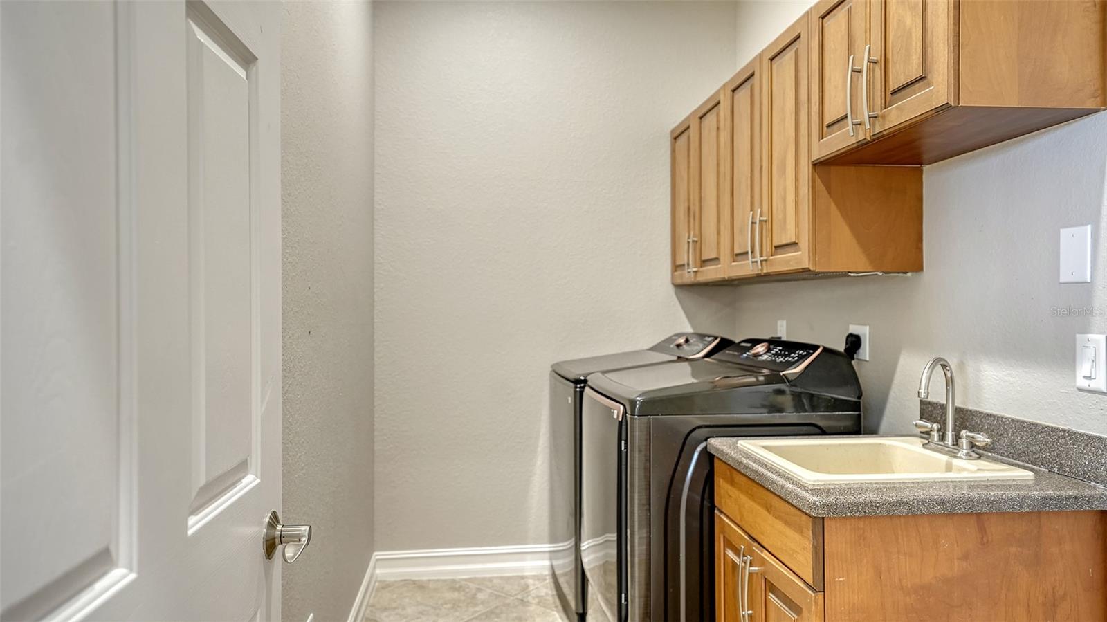 Image 51 of 100 For 242 Pesaro Drive