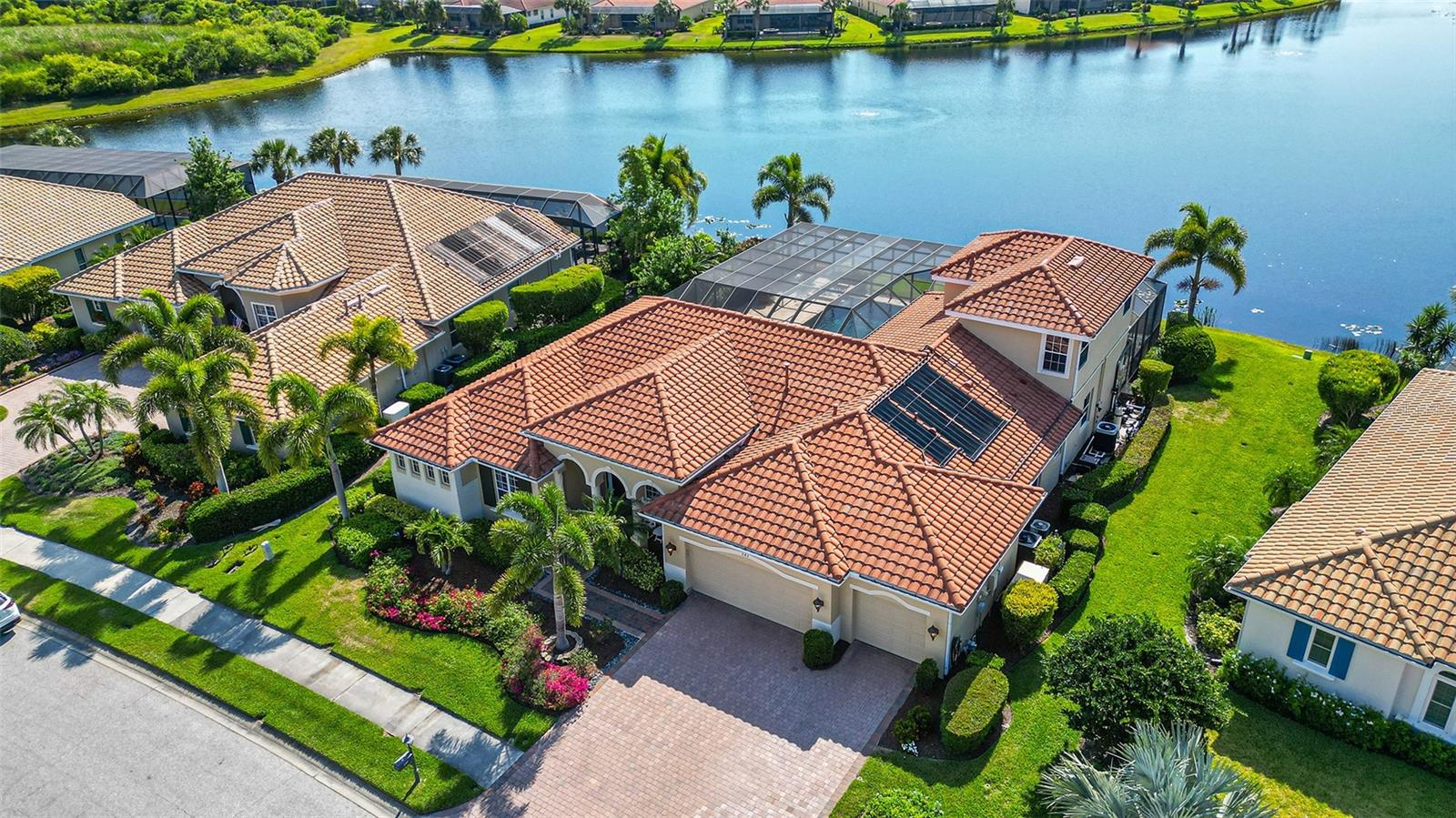 Image 6 of 100 For 242 Pesaro Drive
