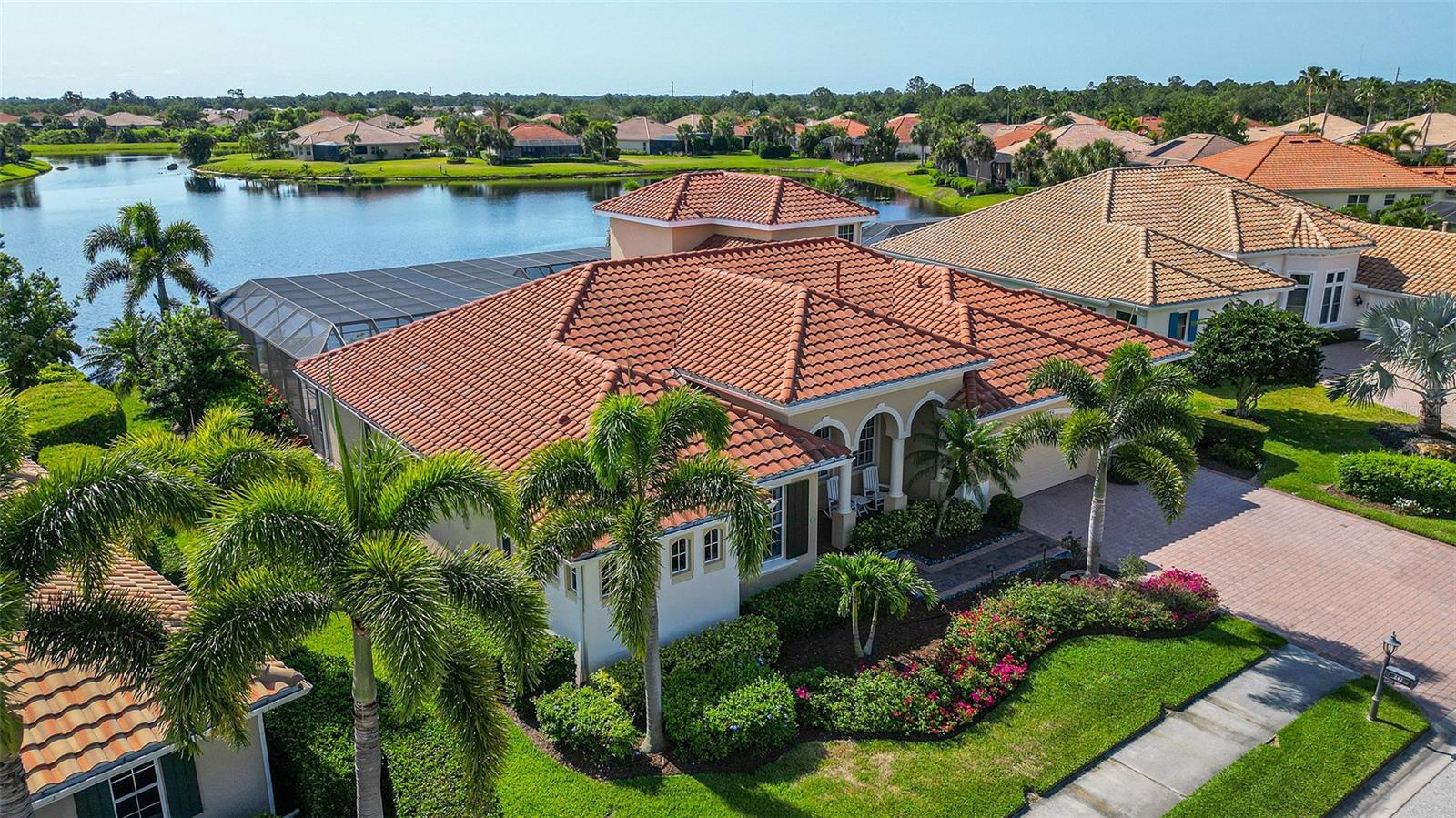 Image 9 of 100 For 242 Pesaro Drive
