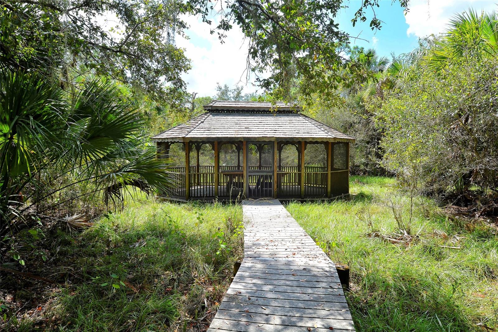 Image 91 of 100 For 242 Pesaro Drive