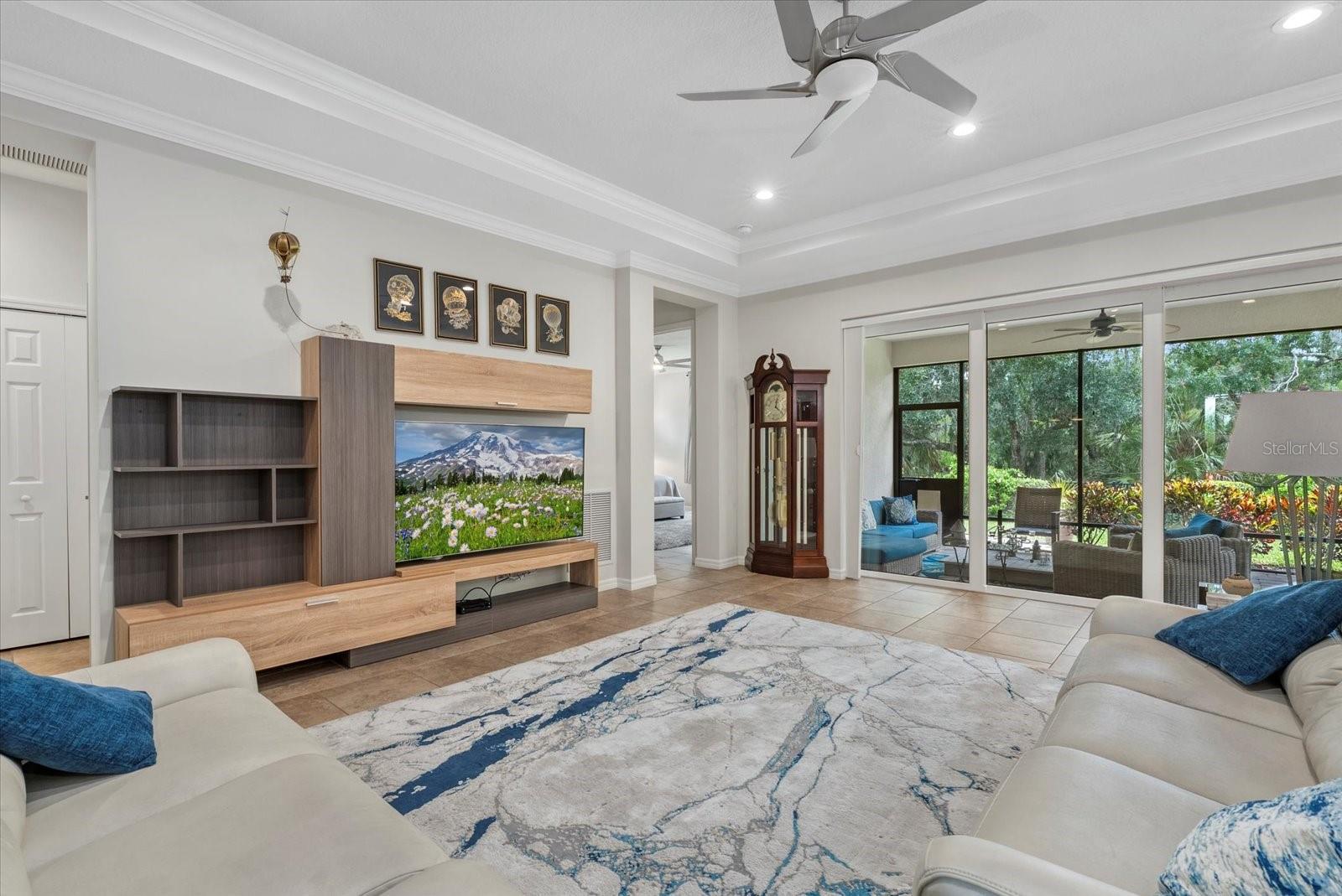 Image 10 of 48 For 12215 Goldenrod Avenue