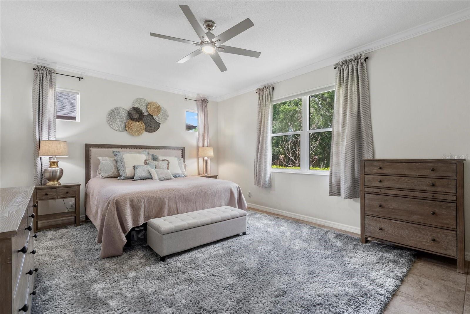 Image 18 of 48 For 12215 Goldenrod Avenue