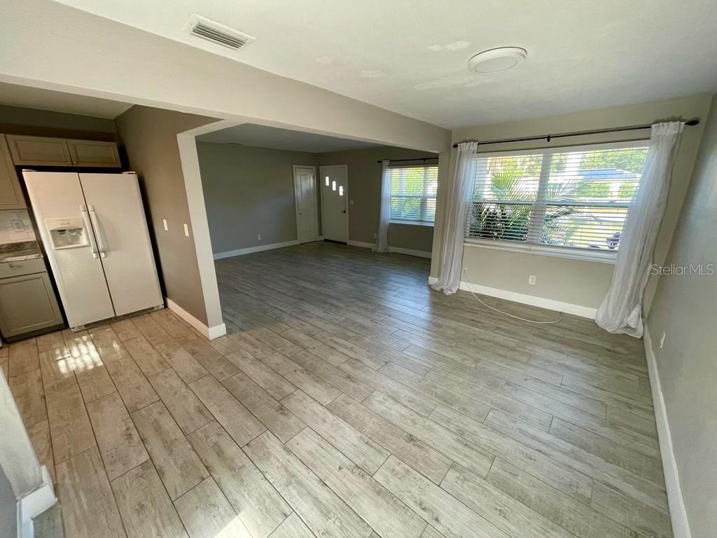 Image 2 of 30 For 1277 Seminole Street