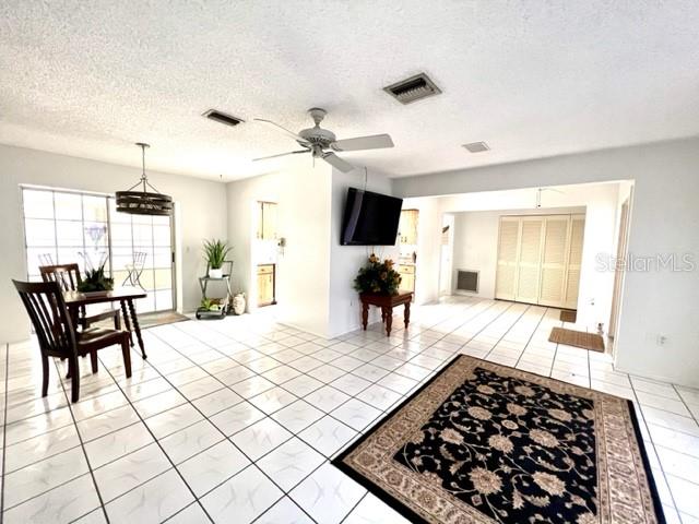 Image 5 of 14 For 4514 Beacon Drive